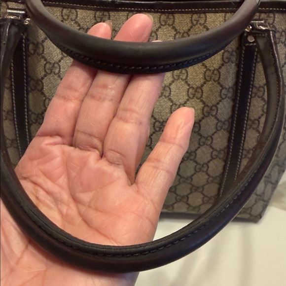 ❌ SOLD ❌Gucci Signature Brown  Tote Bag - Picture 9 of 15